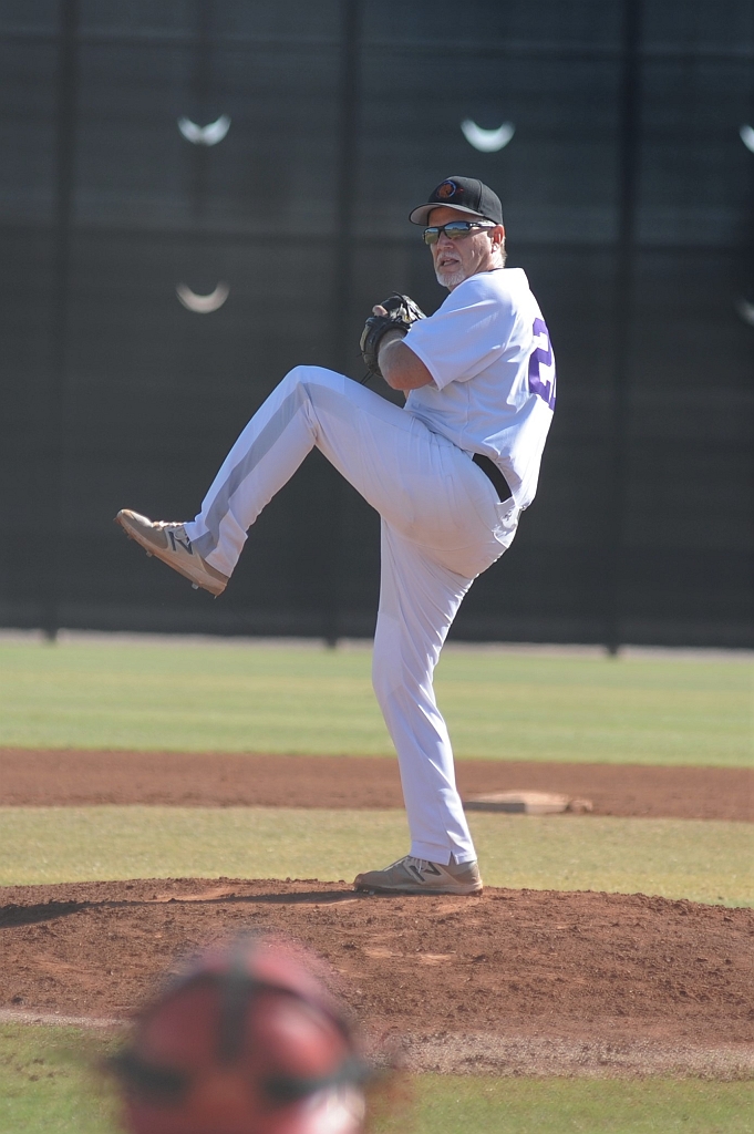 Dragons_2017-11-01 (53).jpg - (c)2010 DeVetter